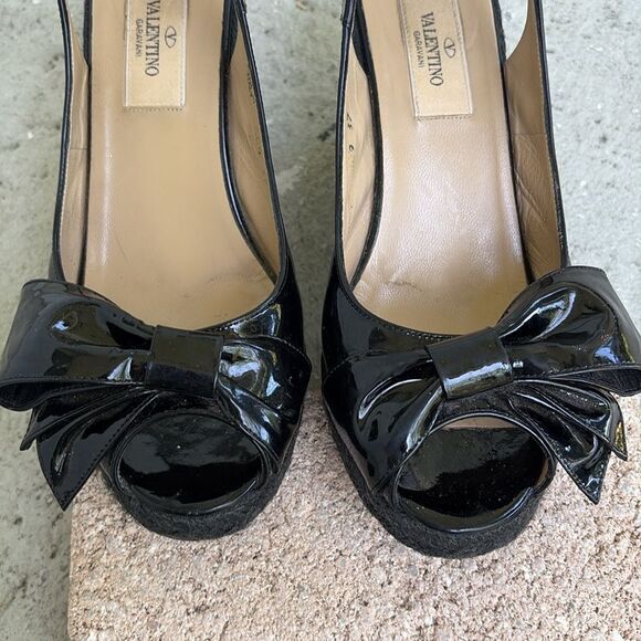 Valentino Bow Patented leather wedges - Picture 4 of 10